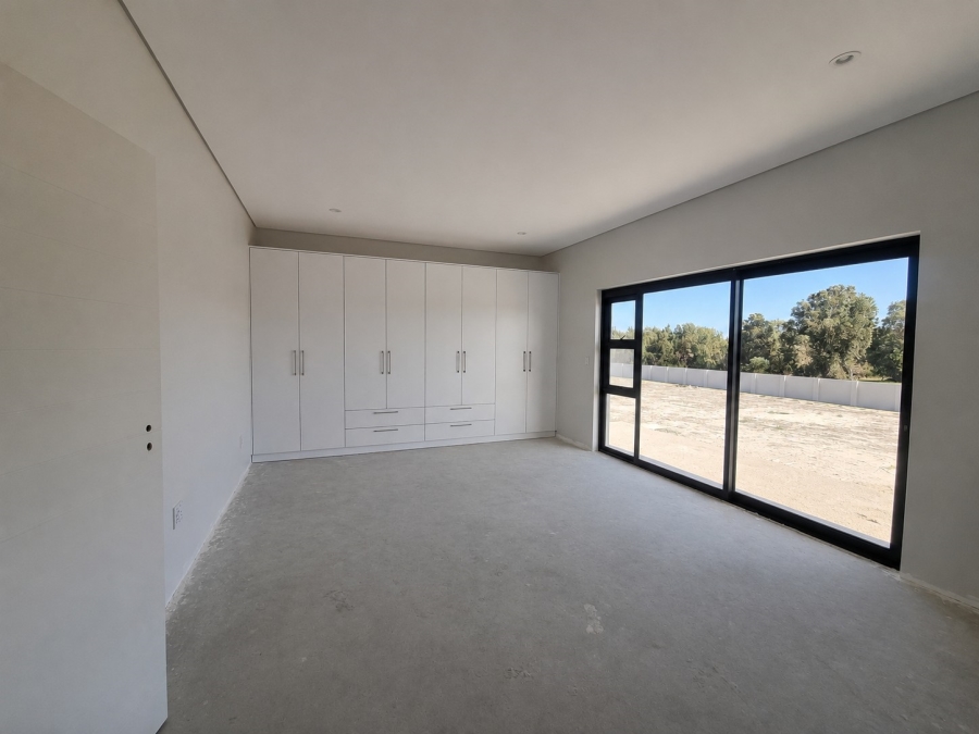 4 Bedroom Property for Sale in Sandown Western Cape